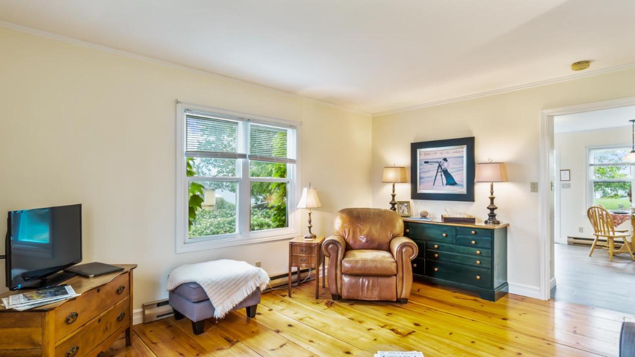 Bayview Pines Country Mahone Bay
