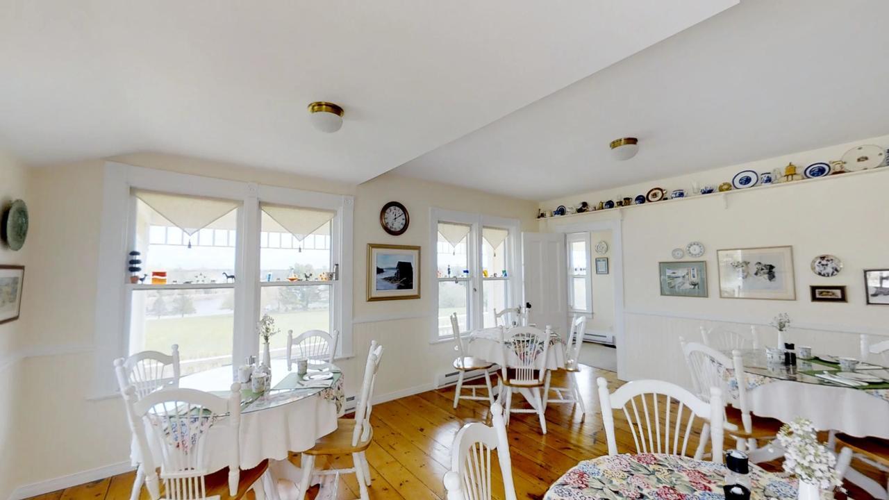Bayview Pines Country Bed & Breakfast 3*